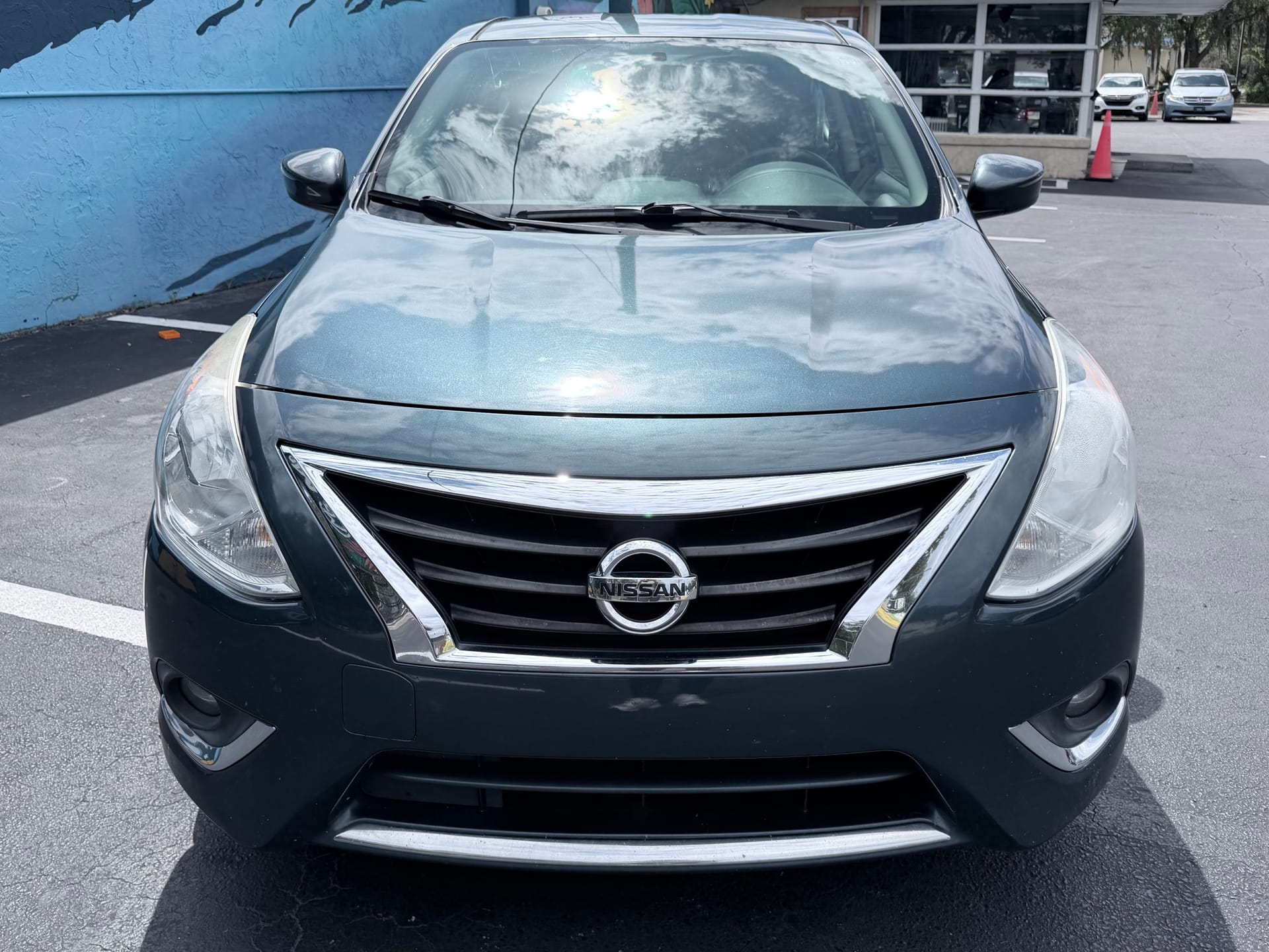 2016 NISSAN VERSA - Gallery Image