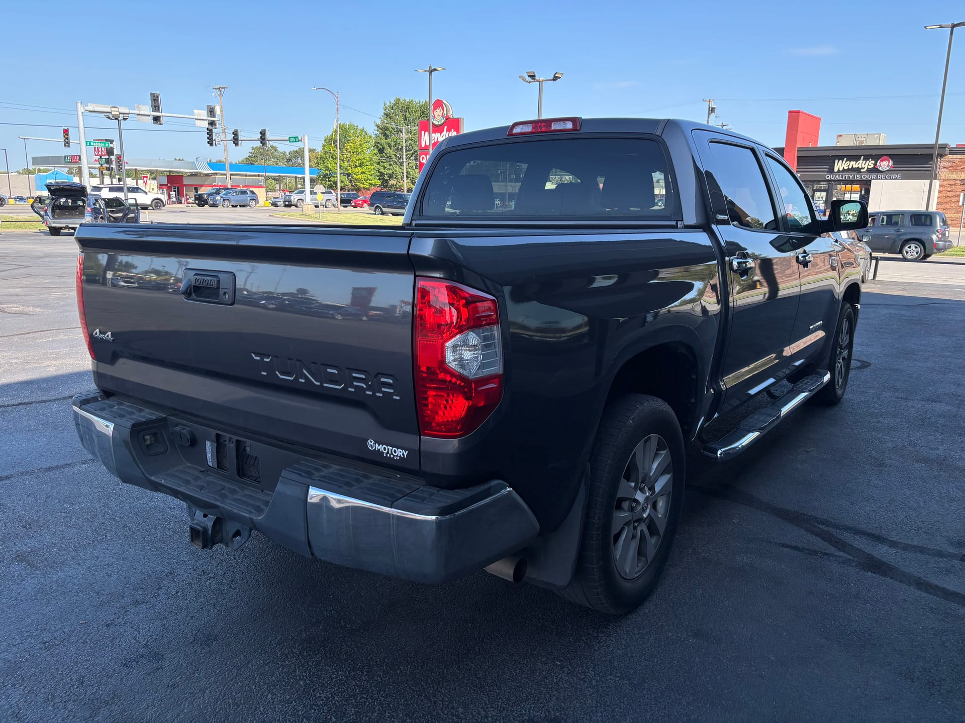 2015 TOYOTA TUNDRA - Gallery Image