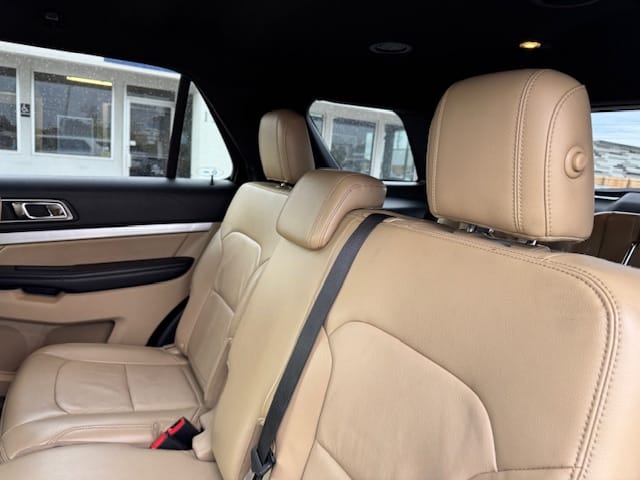 2017 FORD EXPLORER - Gallery Image