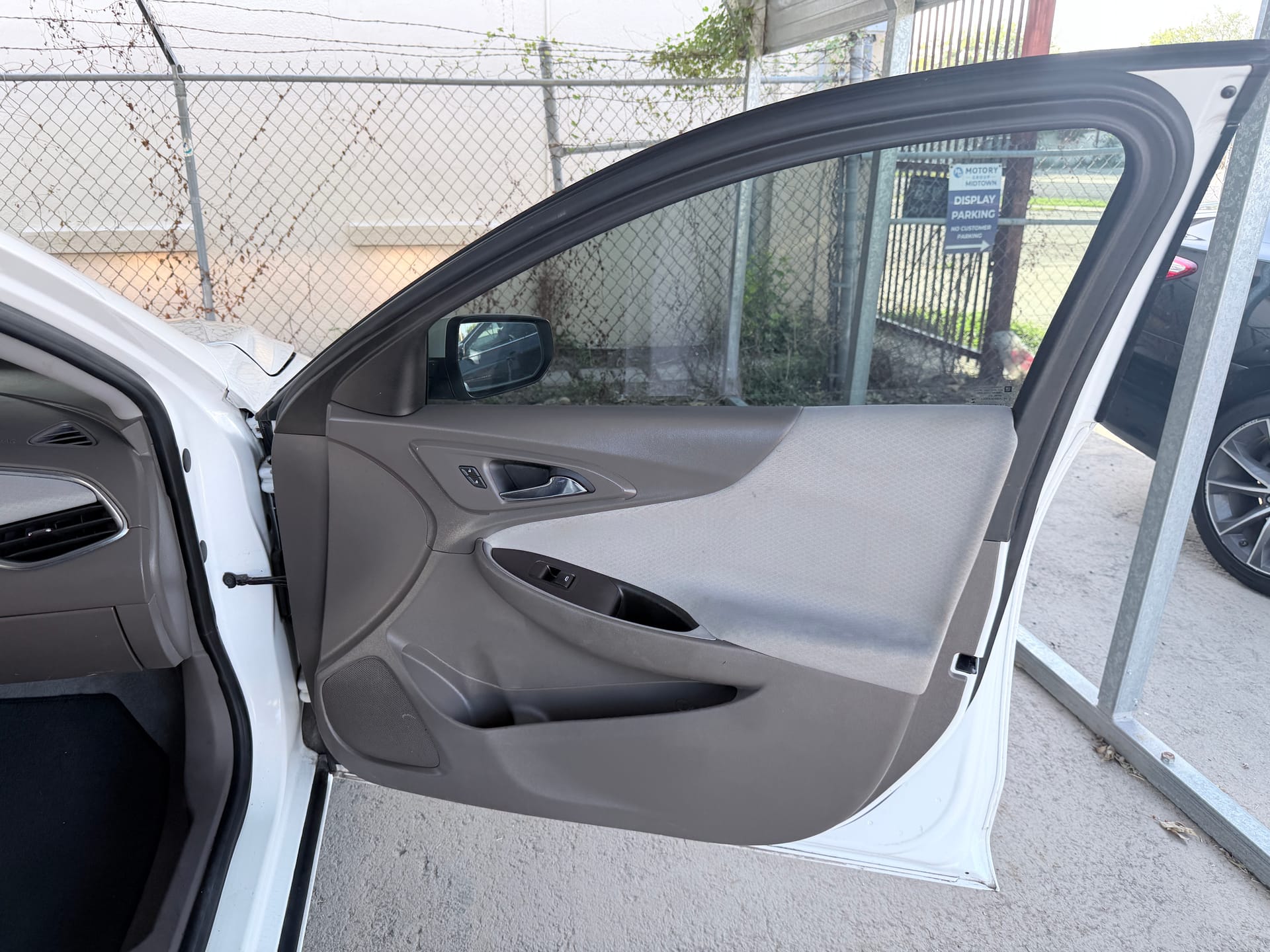 2020 CHEVROLET MALIBU - Gallery Image