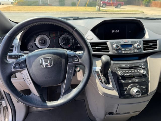 2012 HONDA ODYSSEY - Gallery Image