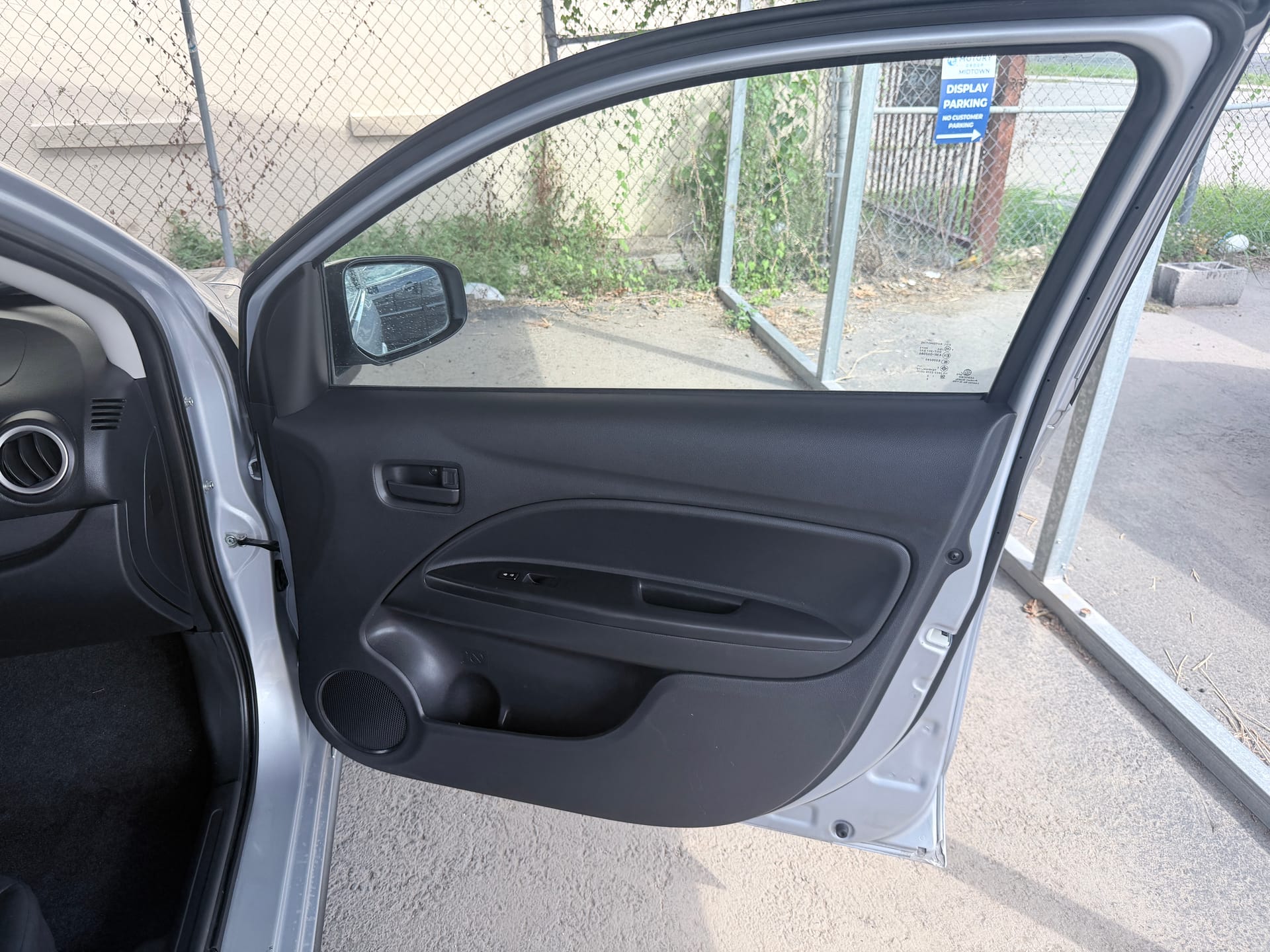 2023 MITSUBISHI MIRAGE G4 - Gallery Image