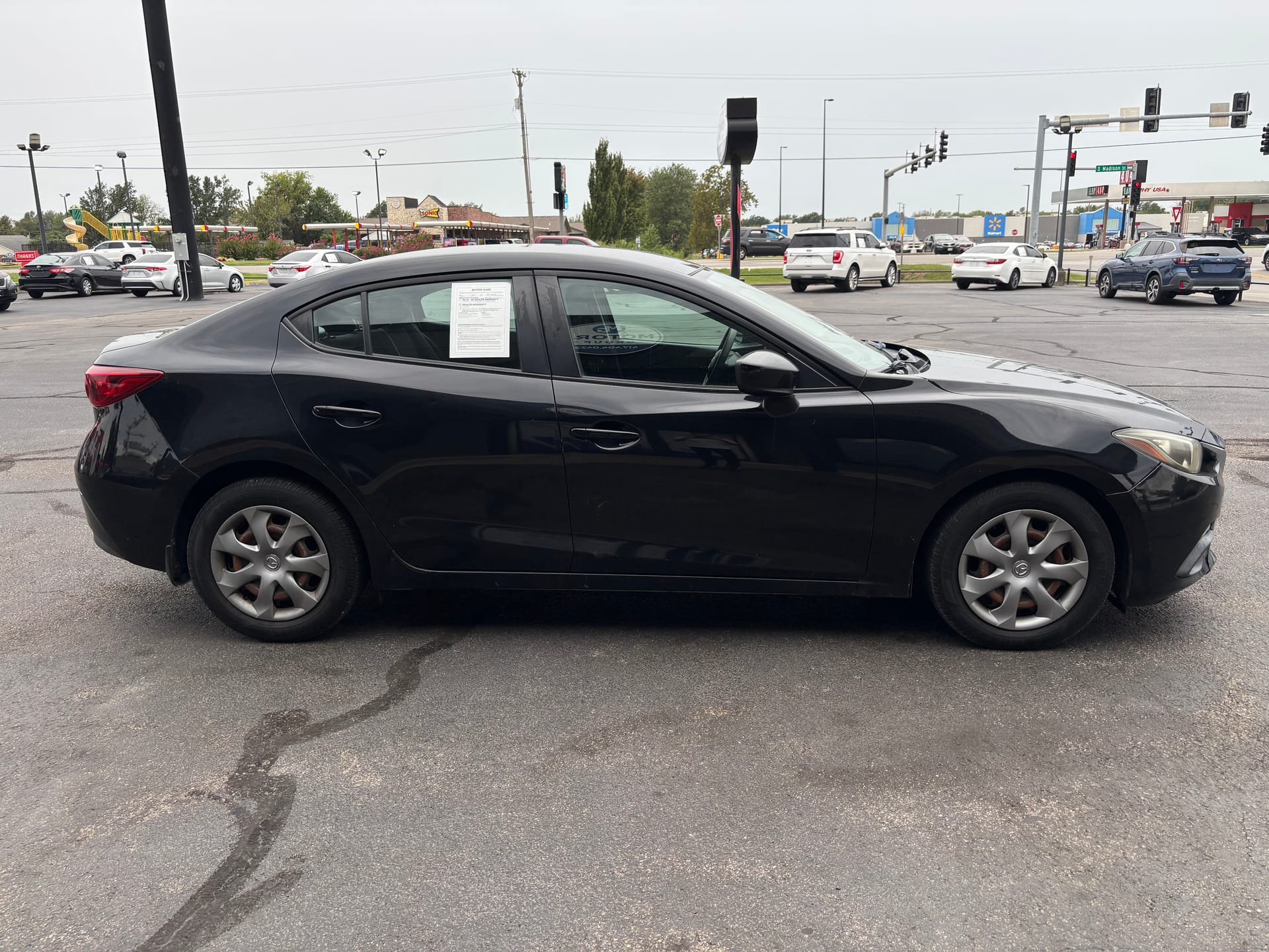 2015 MAZDA MAZDA3 - Gallery Image