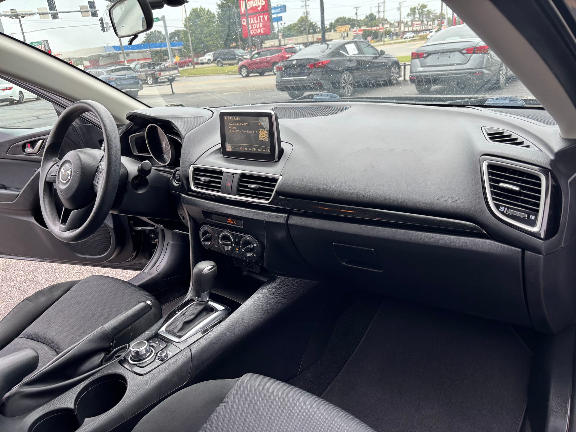 2015 MAZDA MAZDA3 - Gallery Image