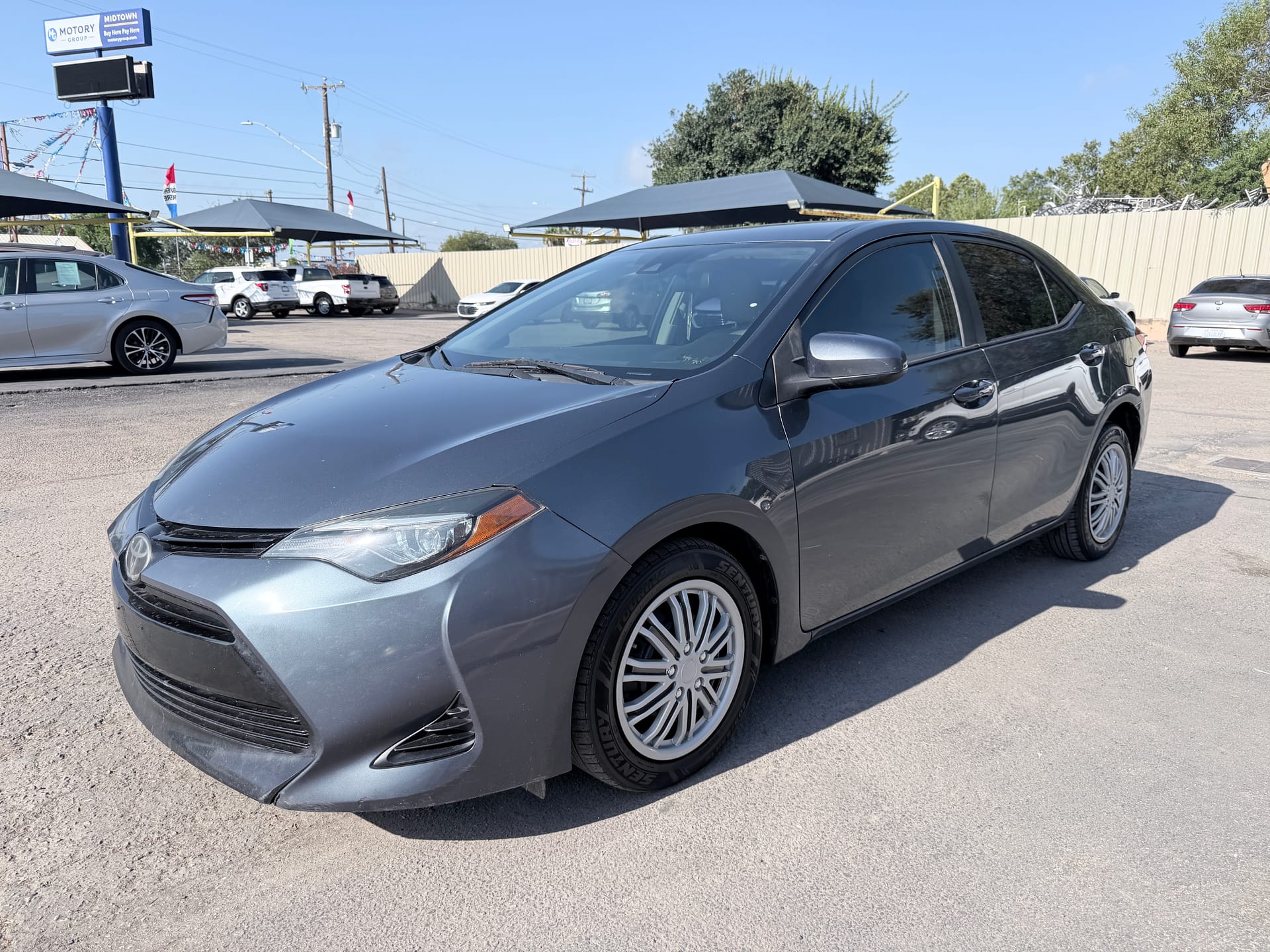 2018 TOYOTA COROLLA - Gallery Image