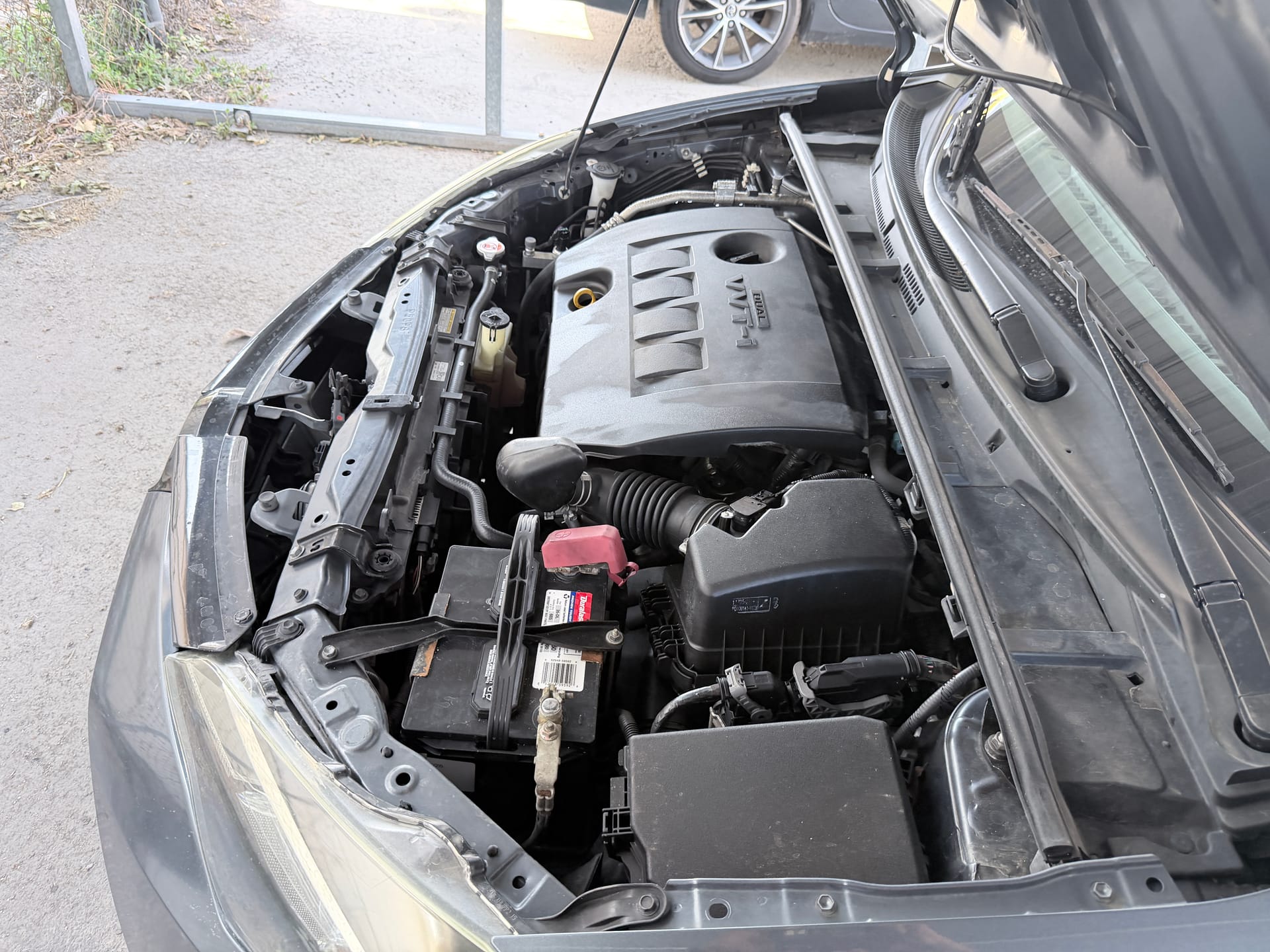 2018 TOYOTA COROLLA - Gallery Image