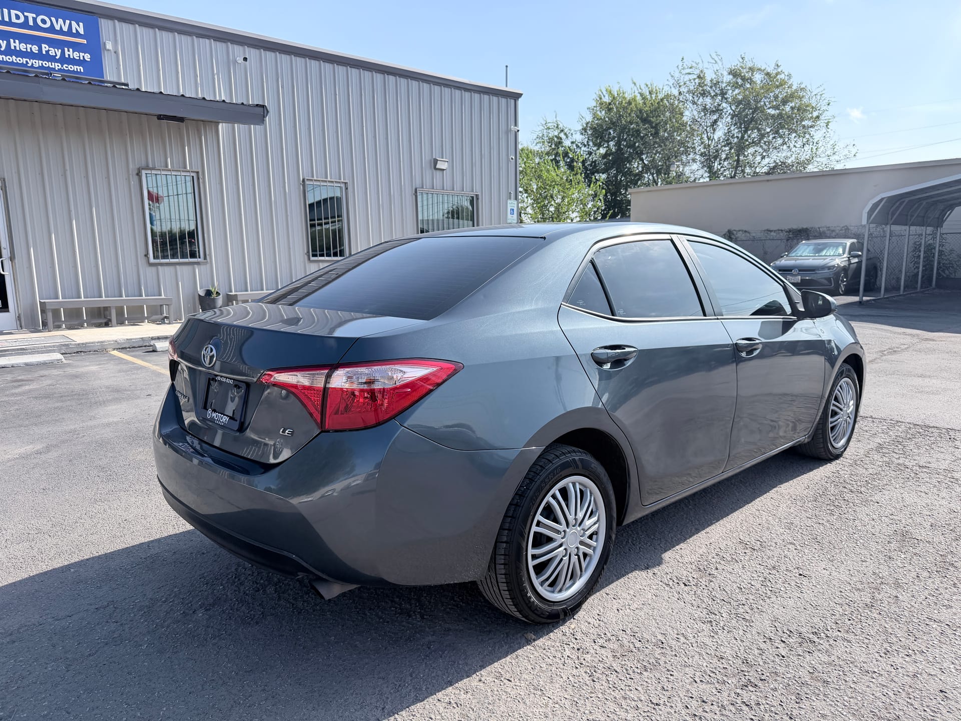 2018 TOYOTA COROLLA - Gallery Image