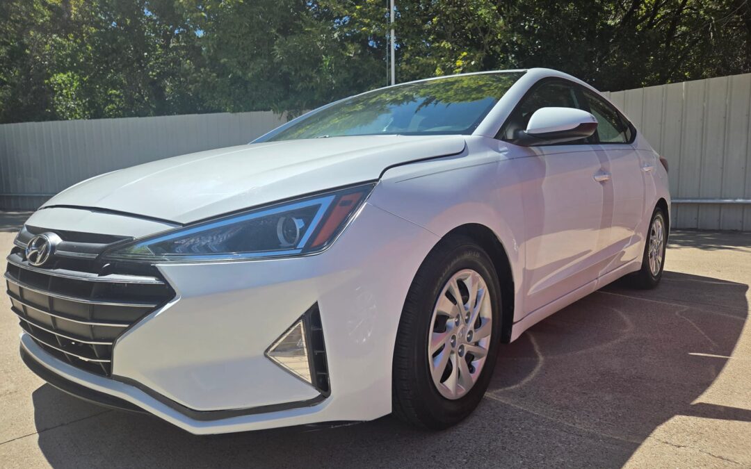 HYUNDAI ELANTRA 2019