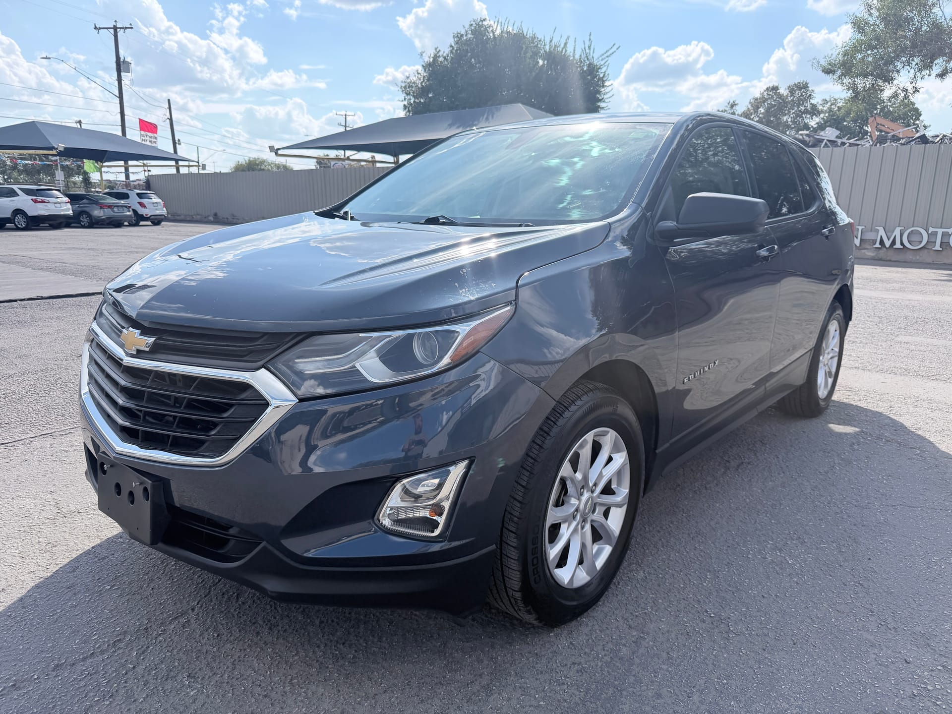 2019 CHEVROLET EQUINOX - Gallery Image