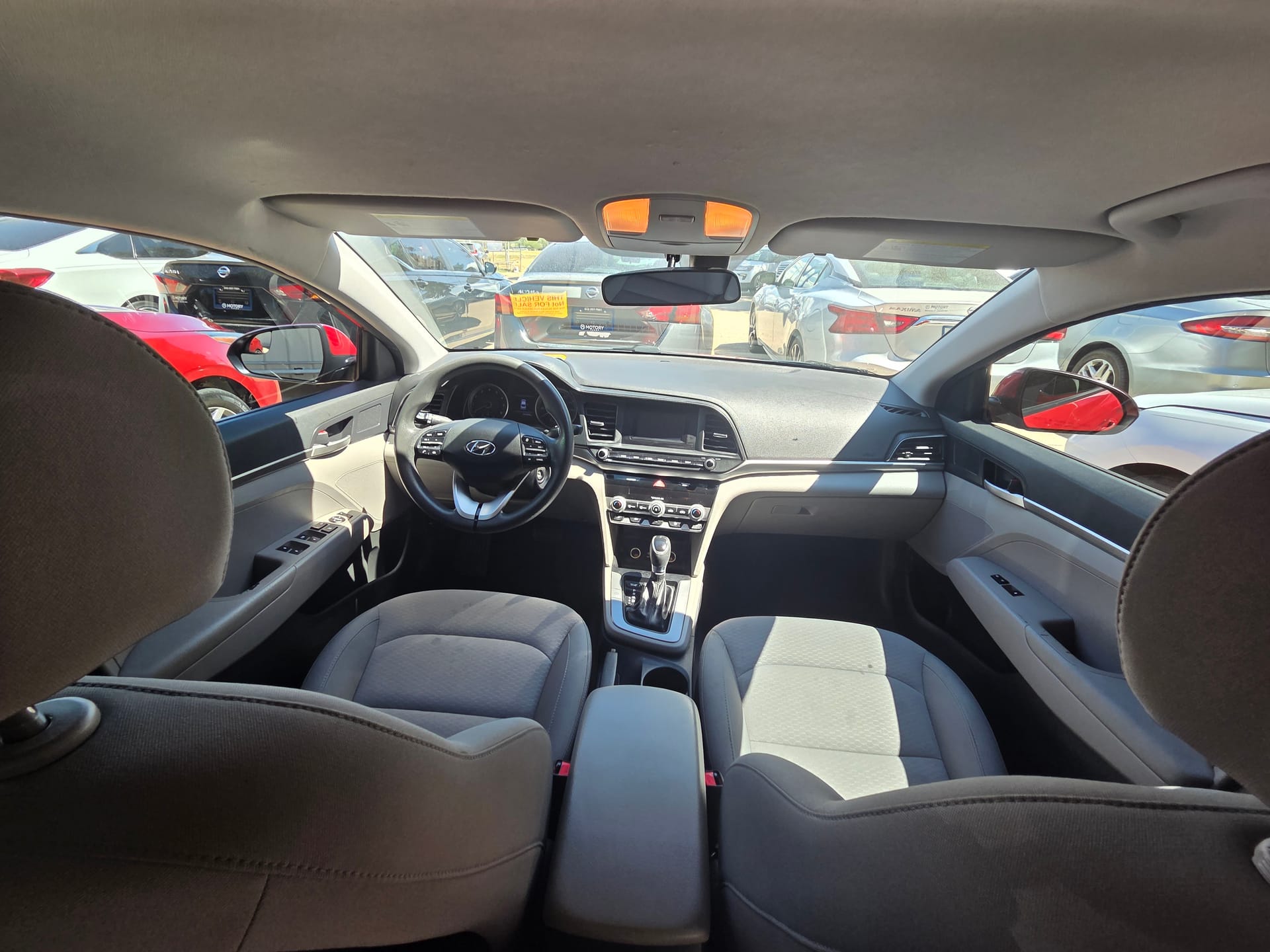 2020 HYUNDAI ELANTRA - Gallery Image