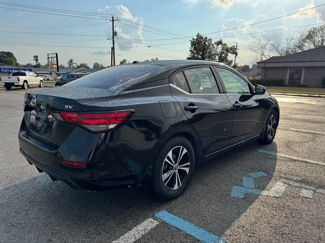 2022 NISSAN SENTRA - Gallery Image