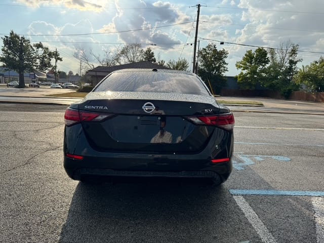 2022 NISSAN SENTRA - Gallery Image