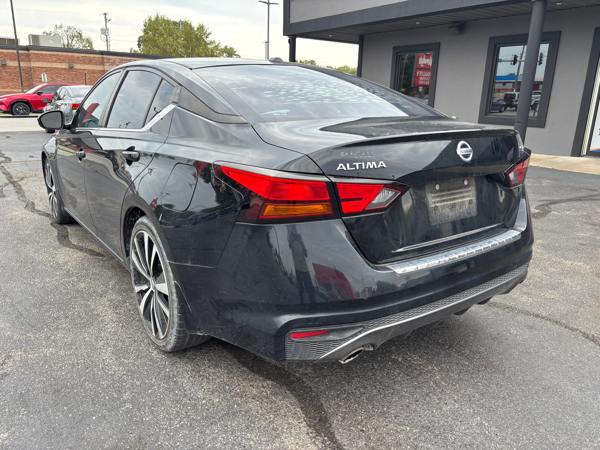 2019 NISSAN ALTIMA - Gallery Image