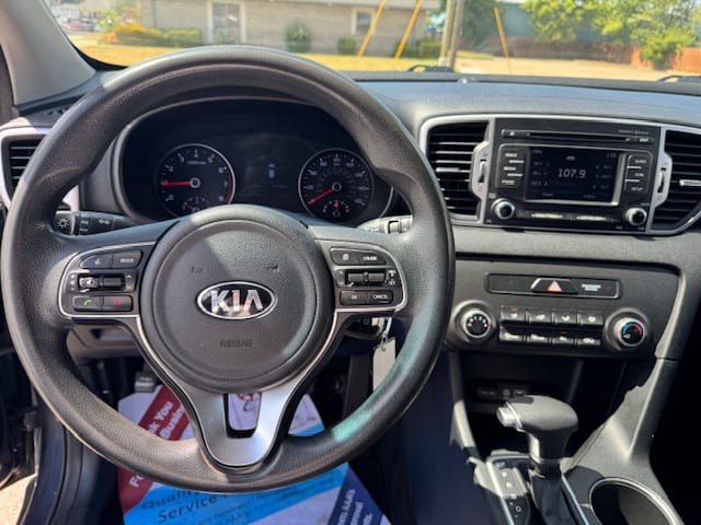 2019 KIA SPORTAGE - Gallery Image