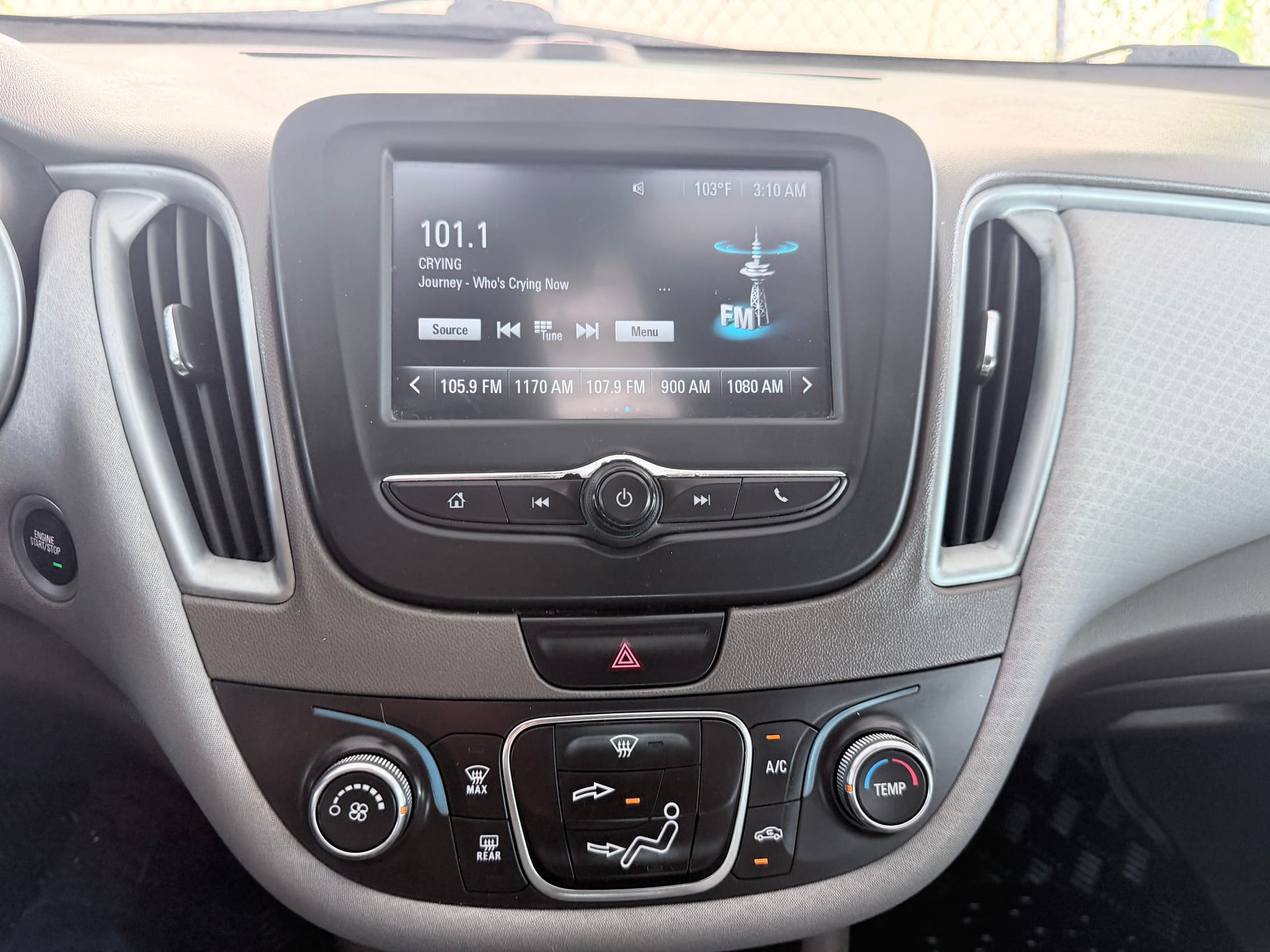 2018 CHEVROLET MALIBU - Gallery Image