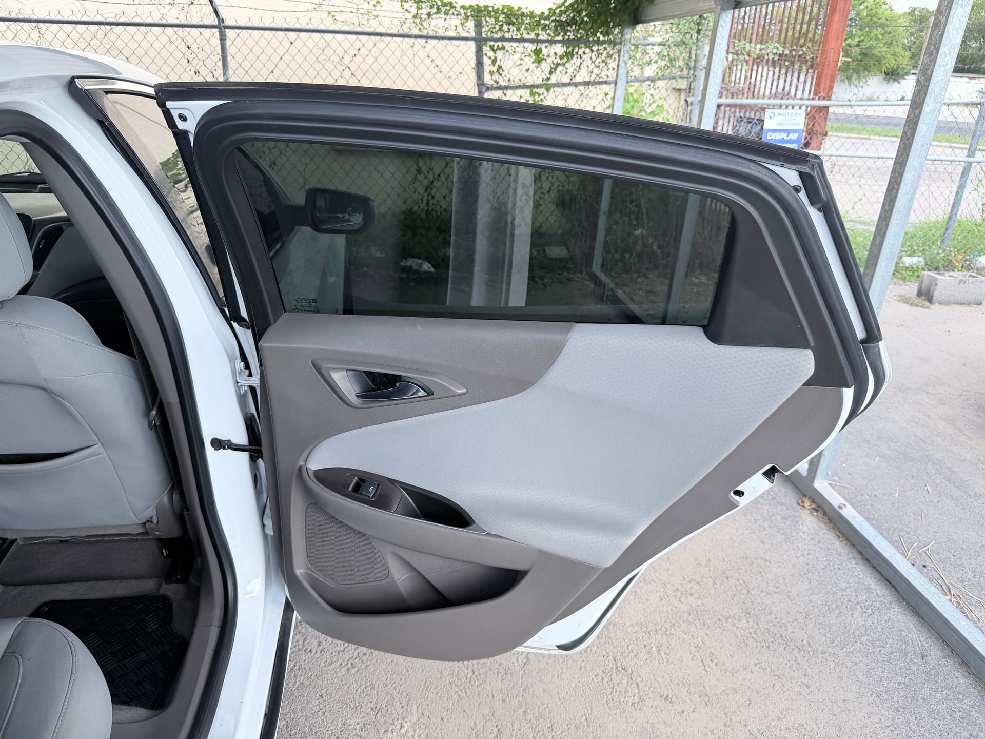 2018 CHEVROLET MALIBU - Gallery Image