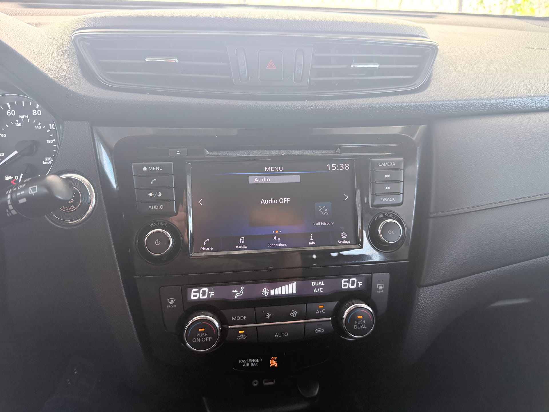 2019 NISSAN ROGUE - Gallery Image