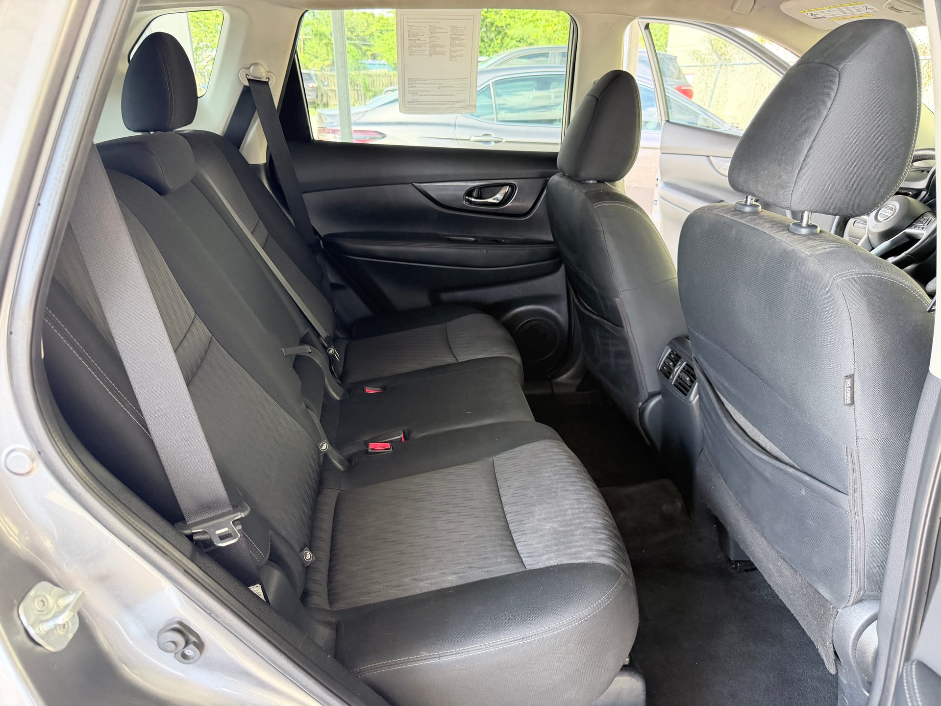 2019 NISSAN ROGUE - Gallery Image