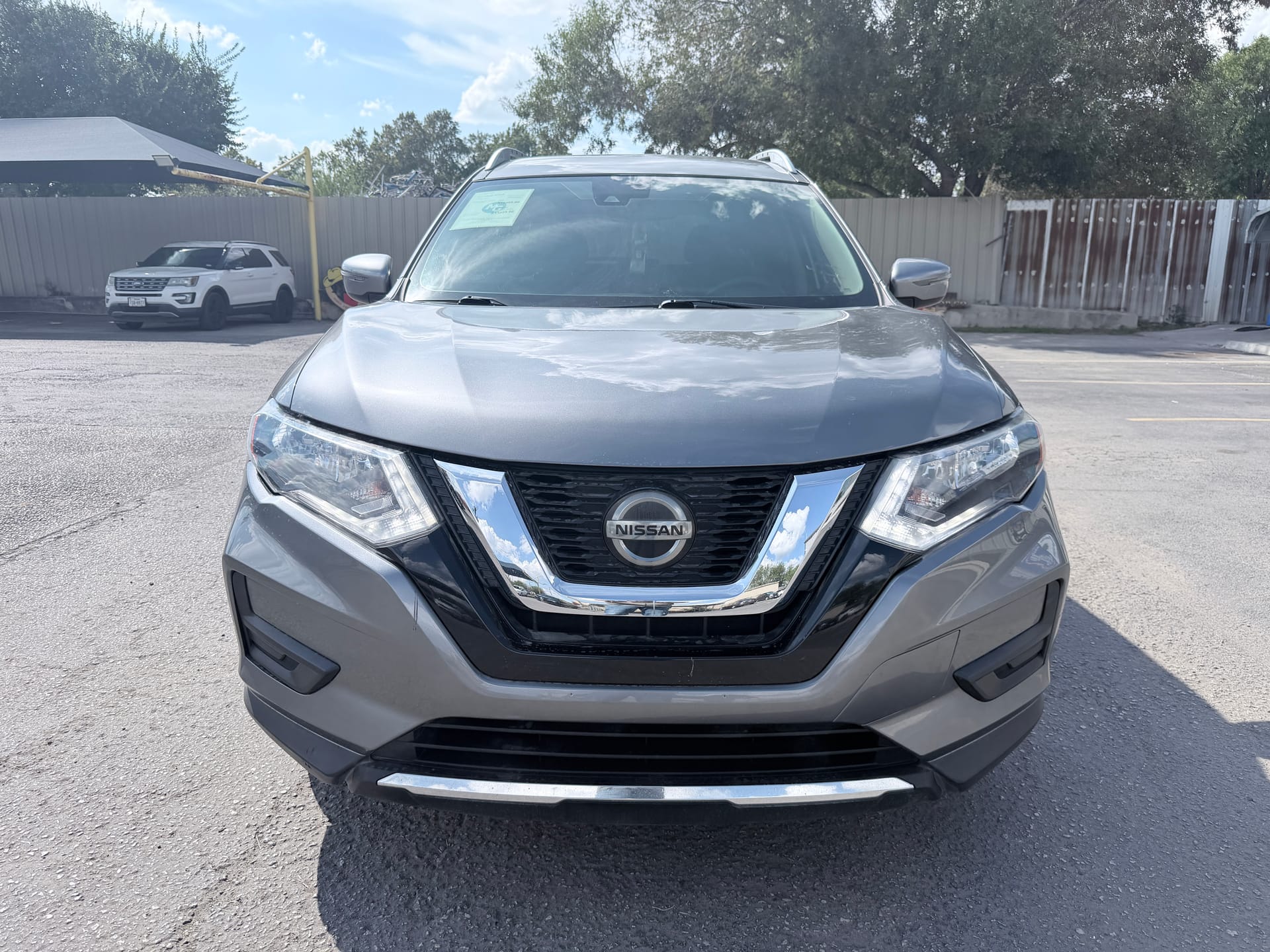 2019 NISSAN ROGUE - Gallery Image