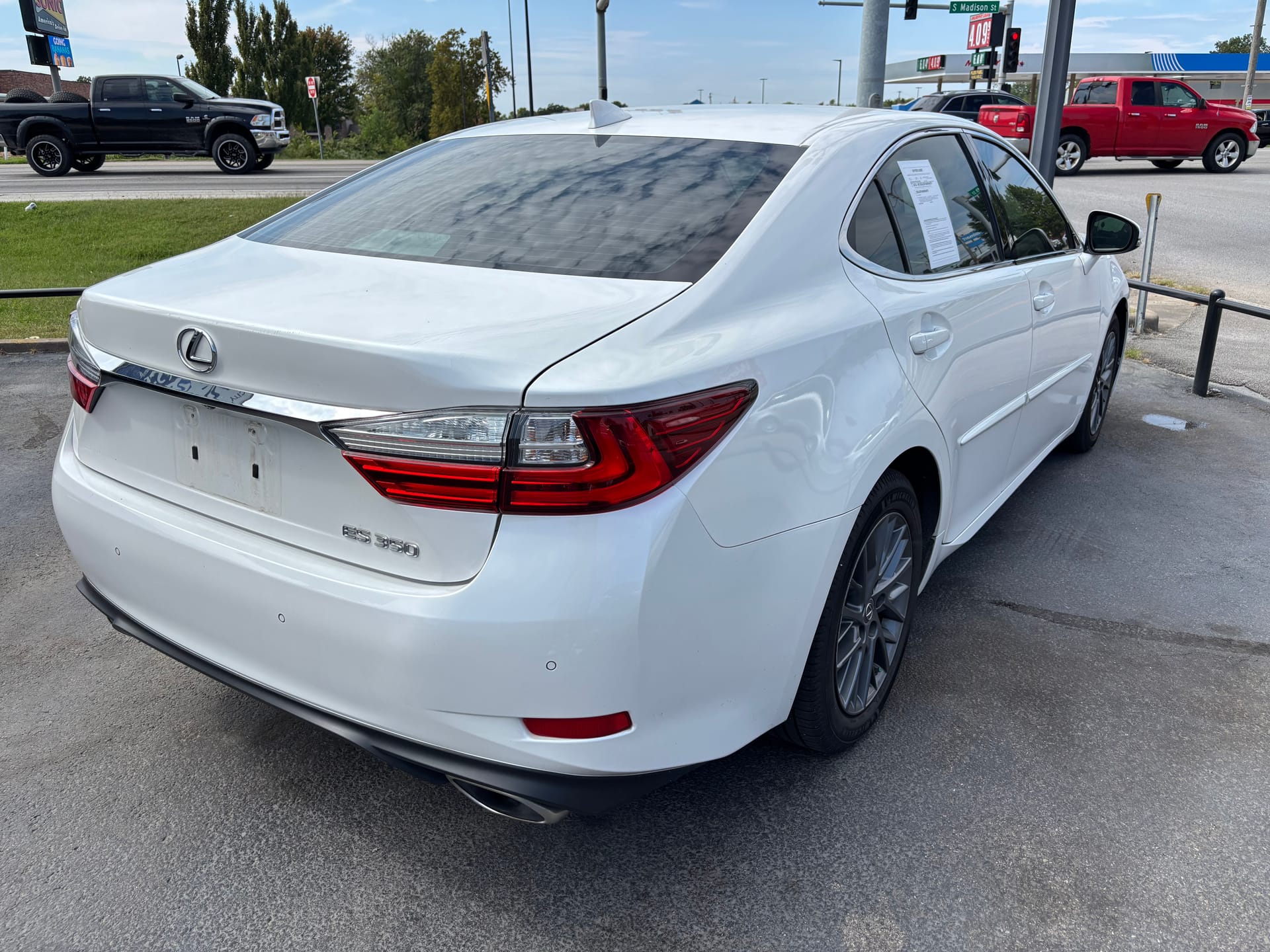 2018 LEXUS ES 350 - Gallery Image