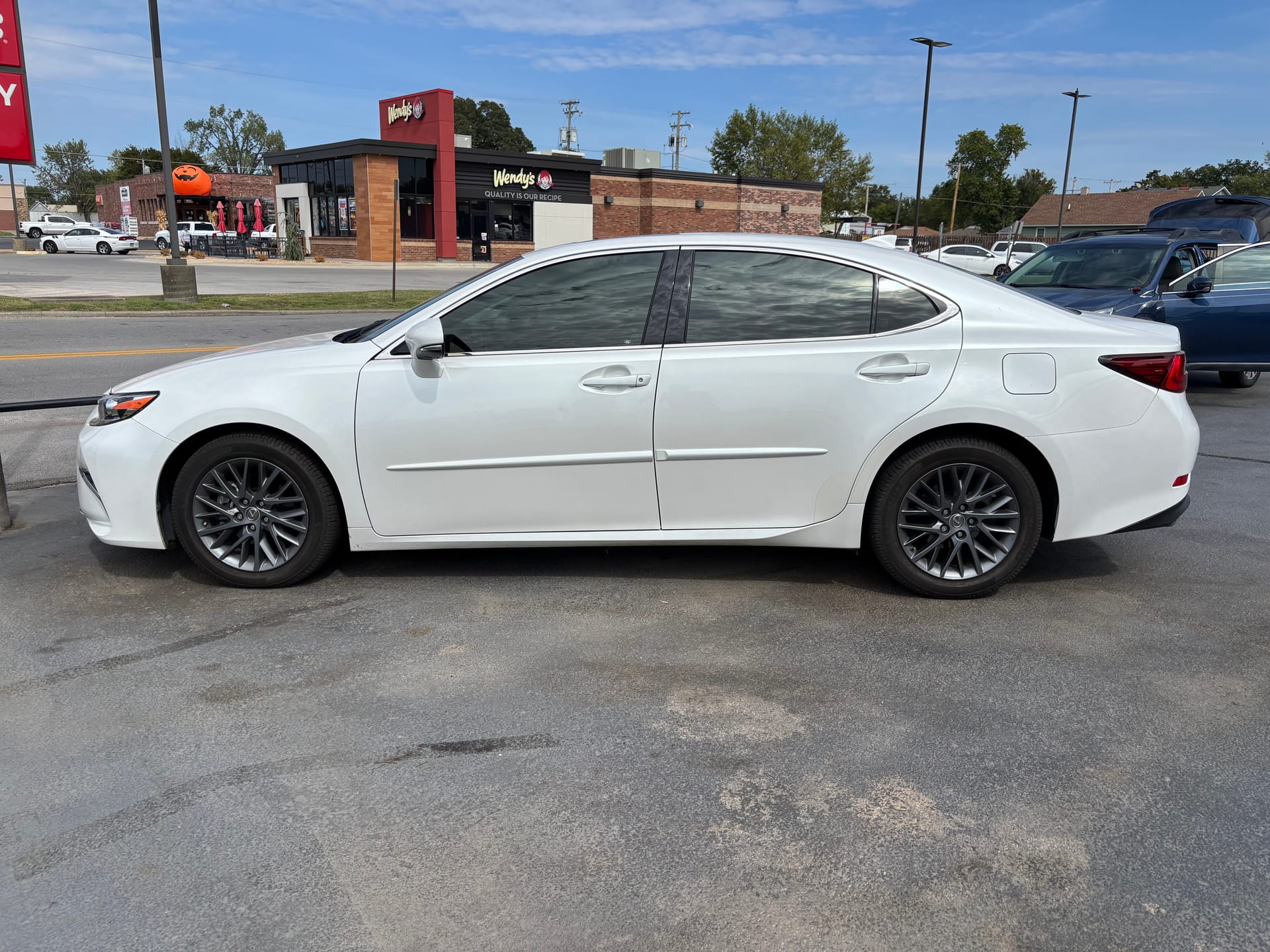 2018 LEXUS ES 350 - Gallery Image
