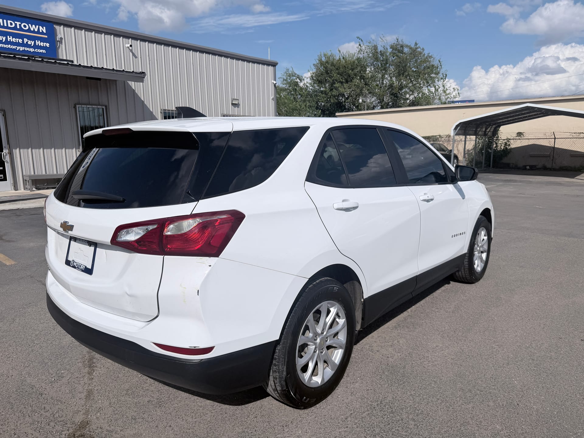 2021 CHEVROLET EQUINOX - Gallery Image