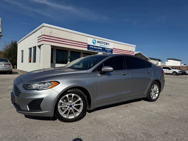 2020 FORD FUSION - Gallery Image