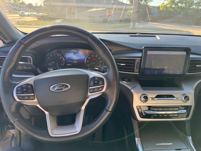 2021 FORD EXPLORER - Gallery Image