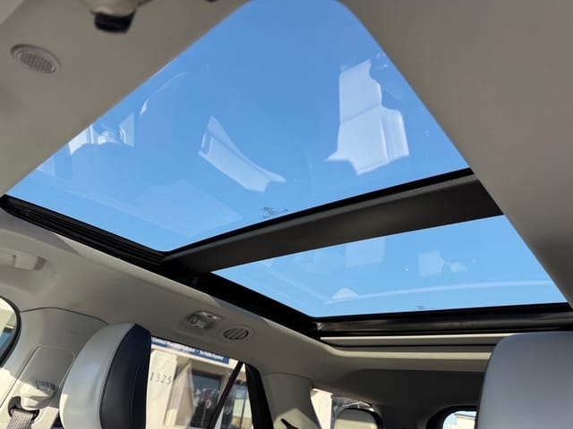 2021 FORD EXPLORER - Gallery Image