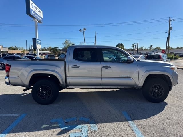 2019 TOYOTA TACOMA - Gallery Image