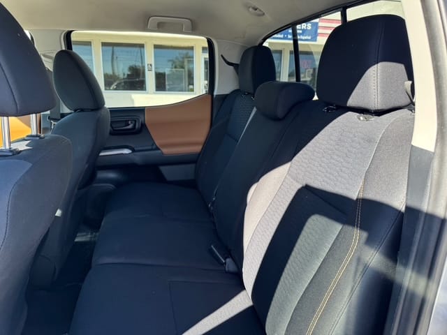 2019 TOYOTA TACOMA - Gallery Image