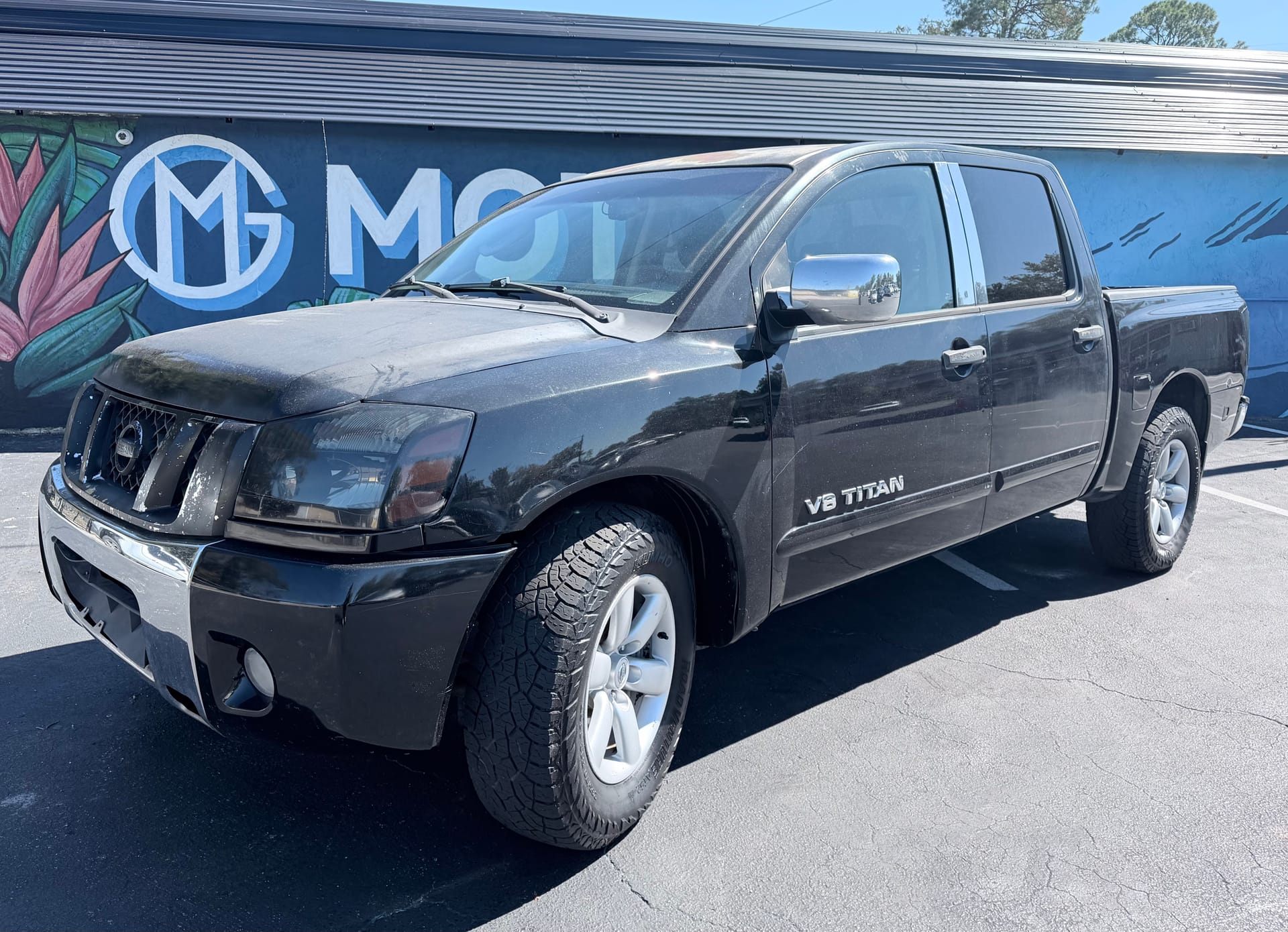 2011 Nissan Titan SV