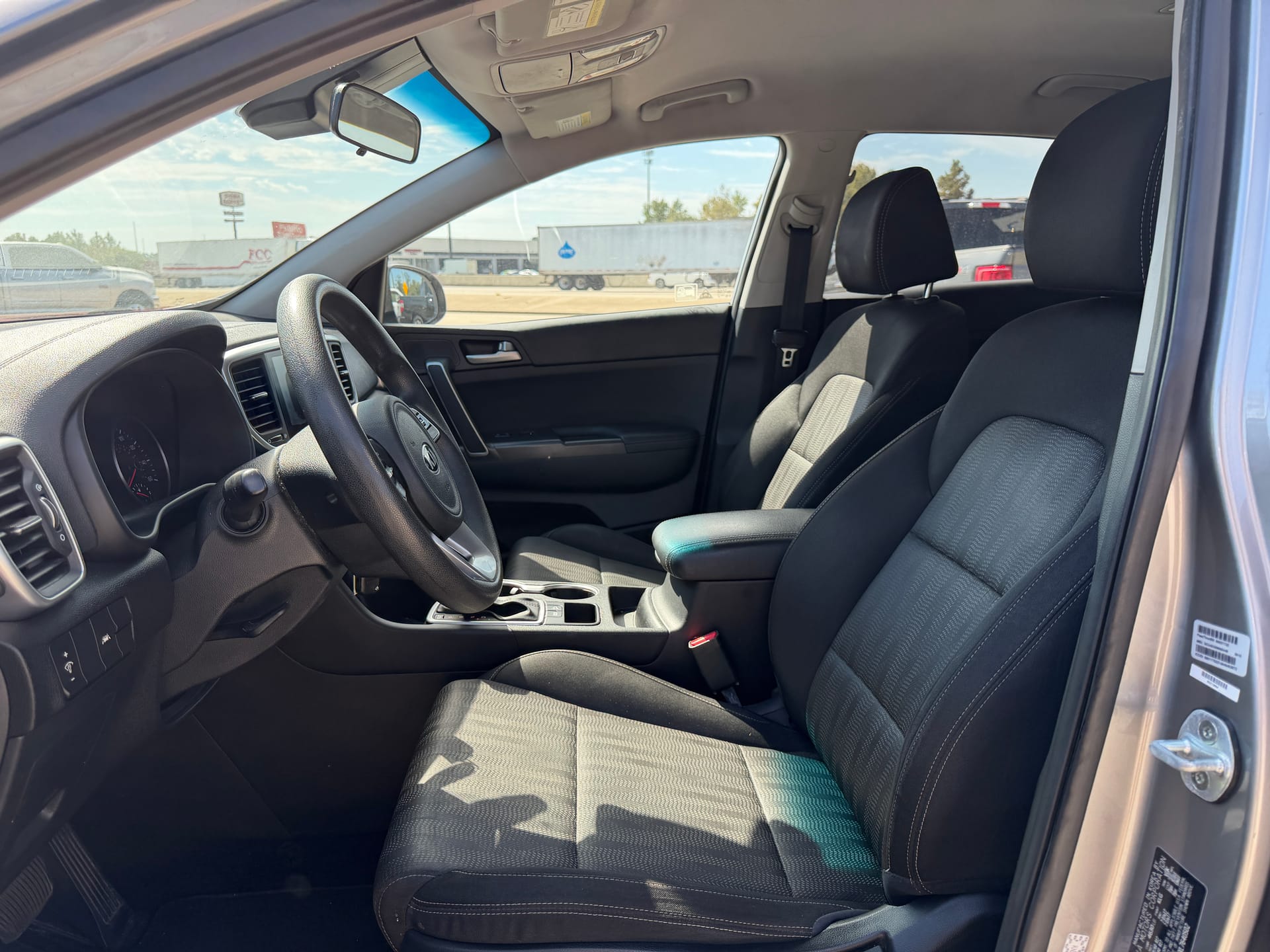 2020 KIA SPORTAGE LX - Gallery Image