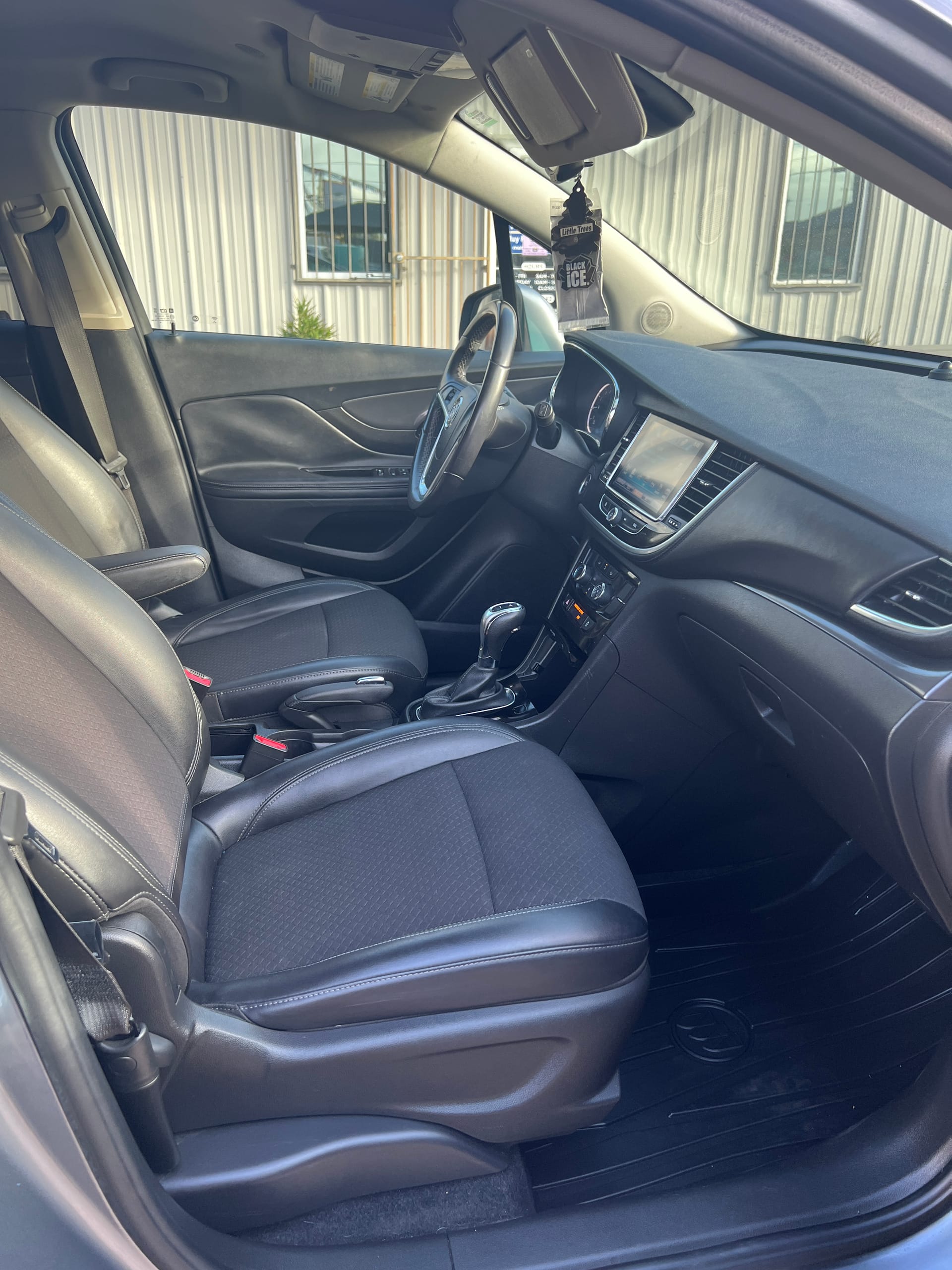 2019 BUICK ENCORE - Gallery Image