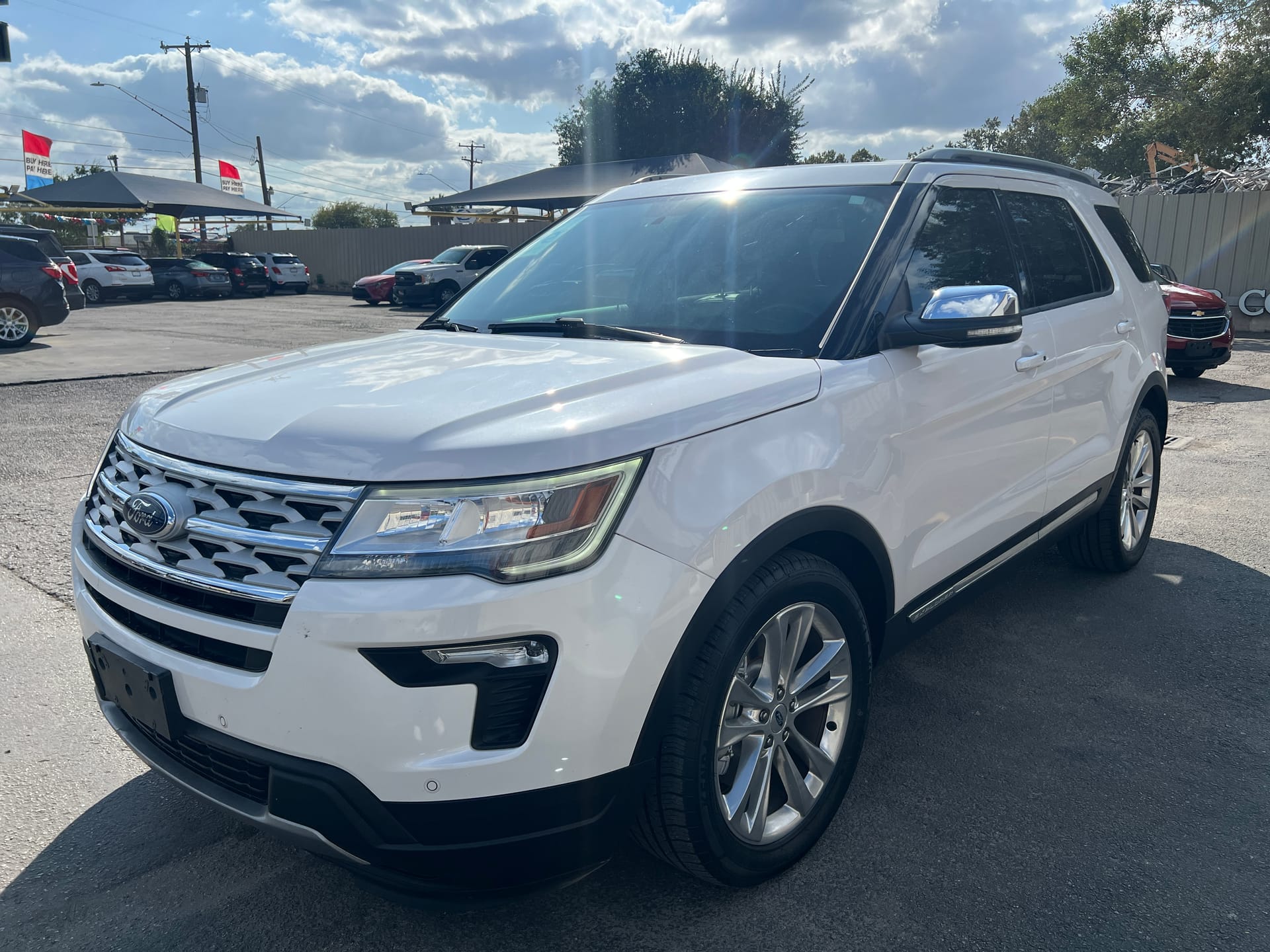2019 FORD EXPLORER - Gallery Image