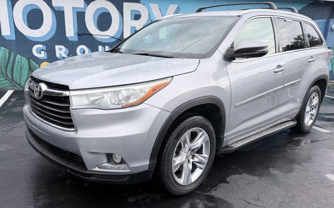 TOYOTA HIGHLANDER LIMITED 2014