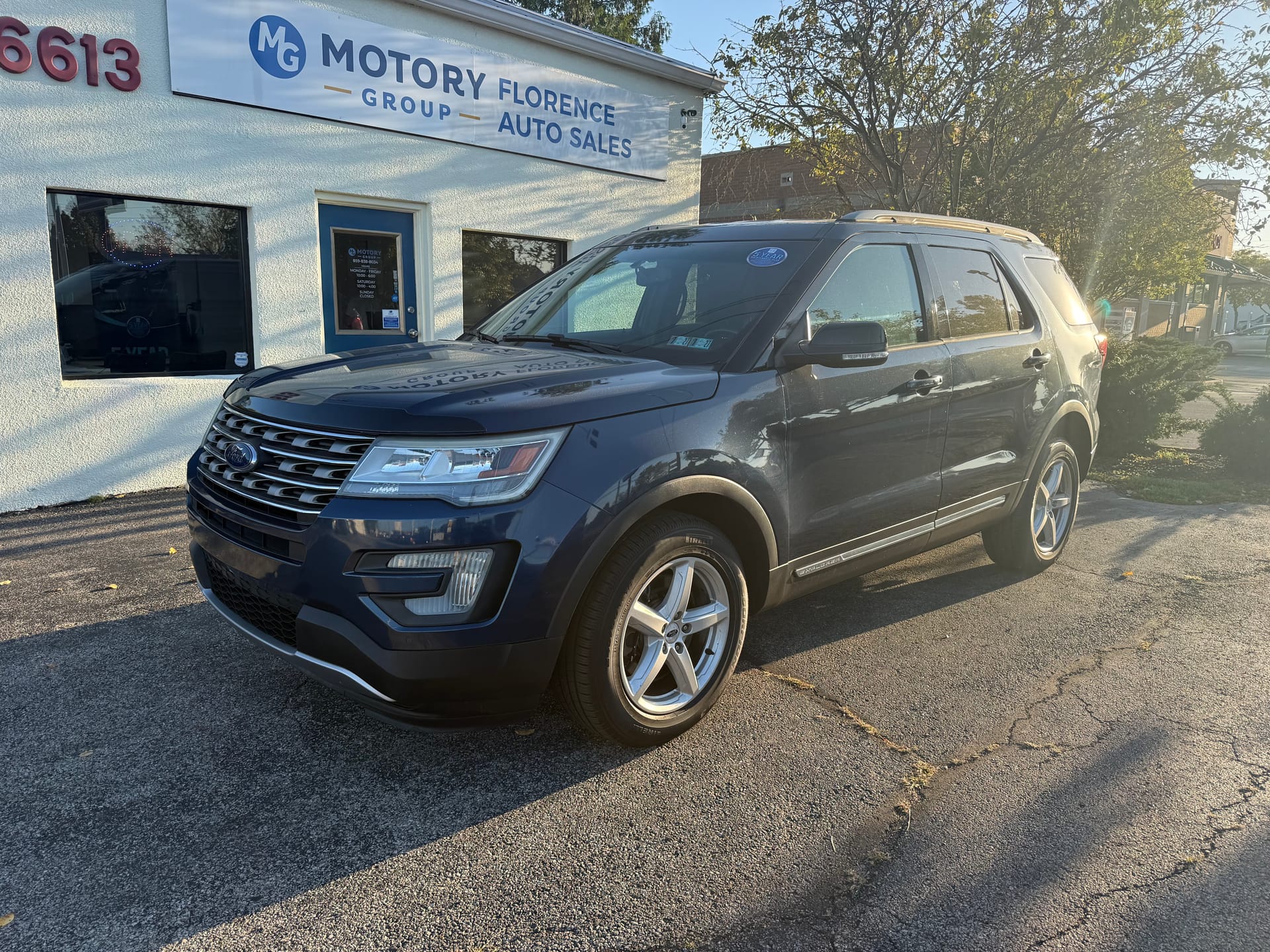 2017 FORD EXPLORER - Gallery Image