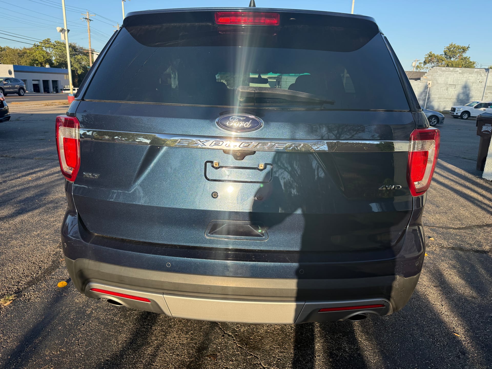 2017 FORD EXPLORER - Gallery Image