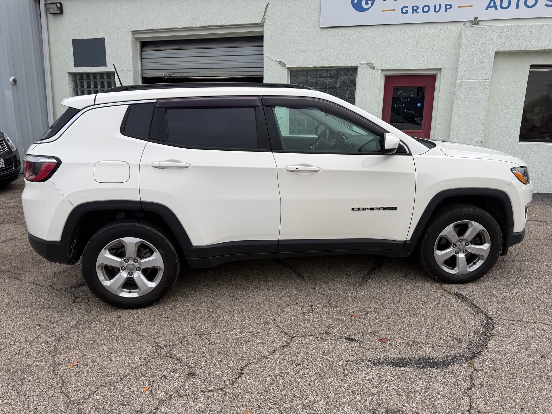 2018 JEEP COMPASS - Gallery Image