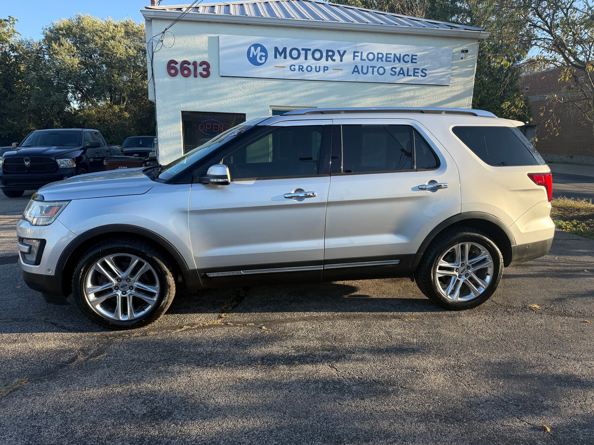 2016 FORD EXPLORER - Gallery Image