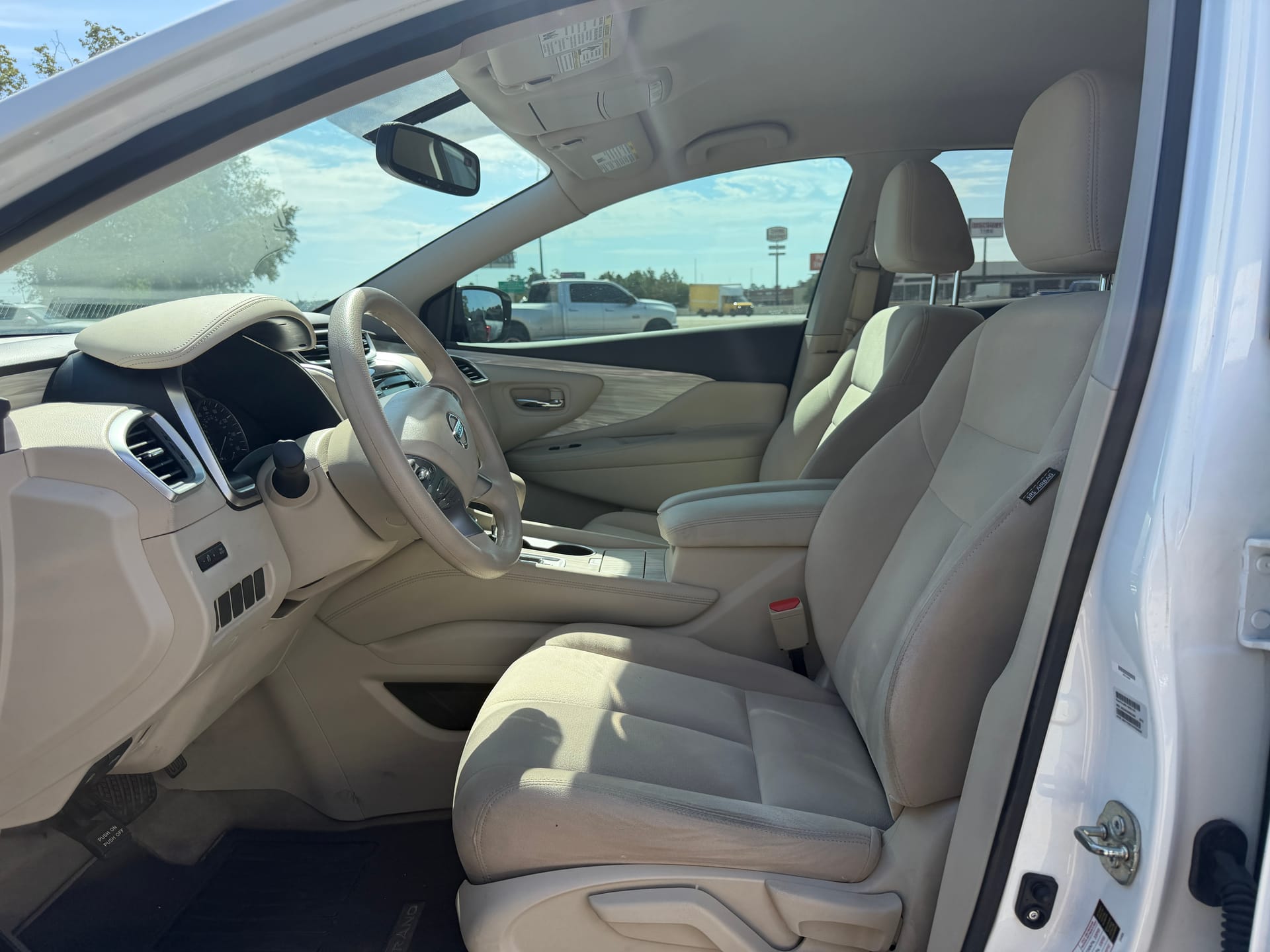 2015 NISSAN MURANO - Gallery Image
