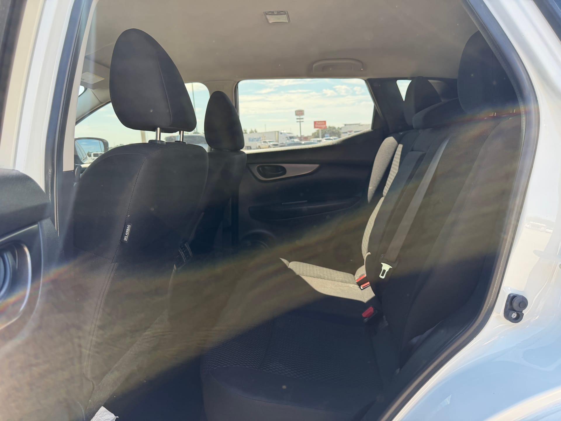 2019 NISSAN ROGUE - Gallery Image