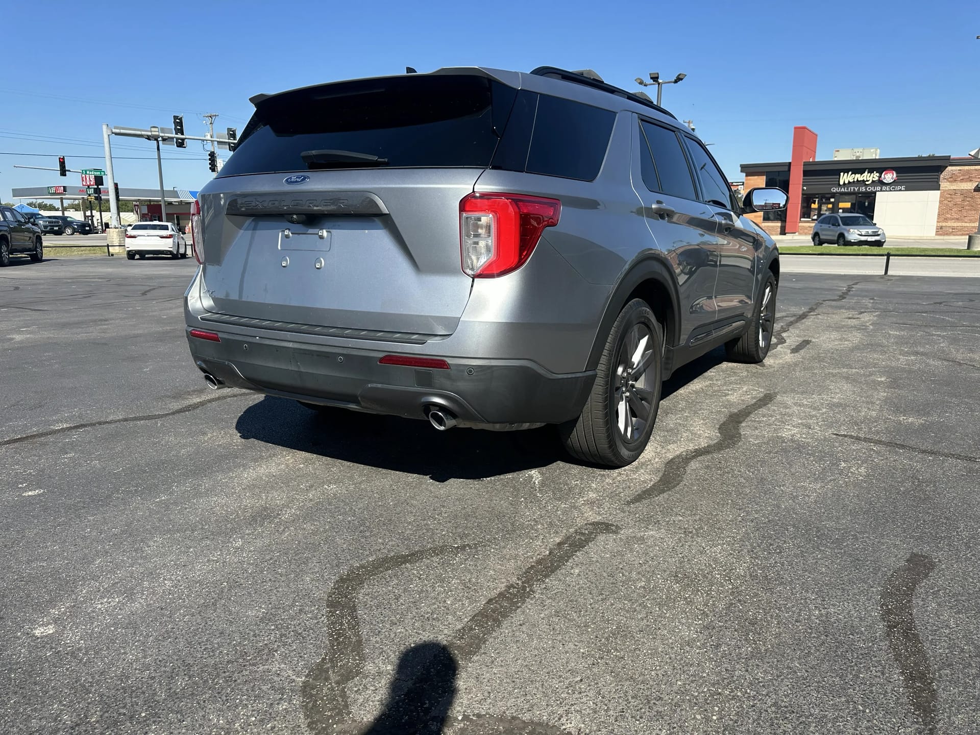 2022 FORD EXPLORER - Gallery Image