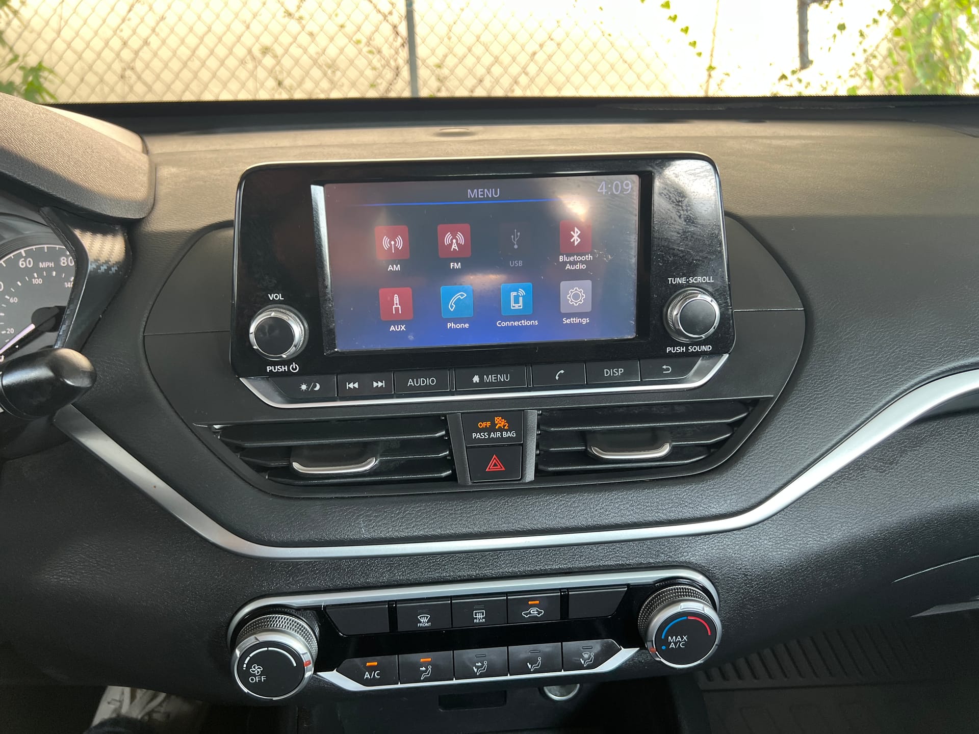2021 NISSAN ALTIMA - Gallery Image