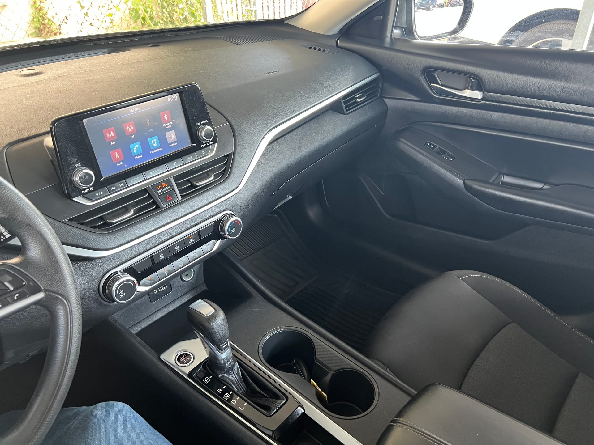 2021 NISSAN ALTIMA - Gallery Image