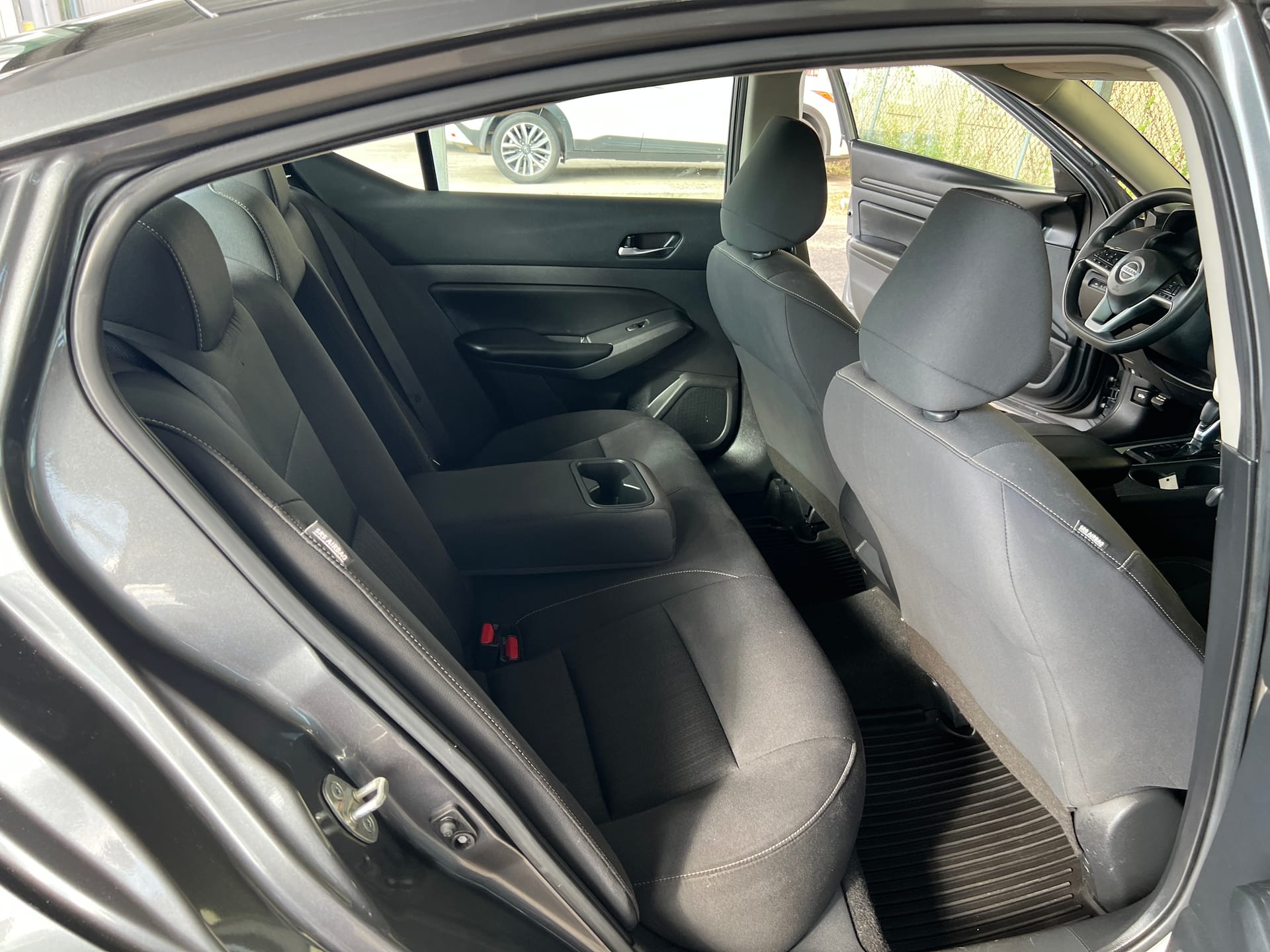 2021 NISSAN ALTIMA - Gallery Image