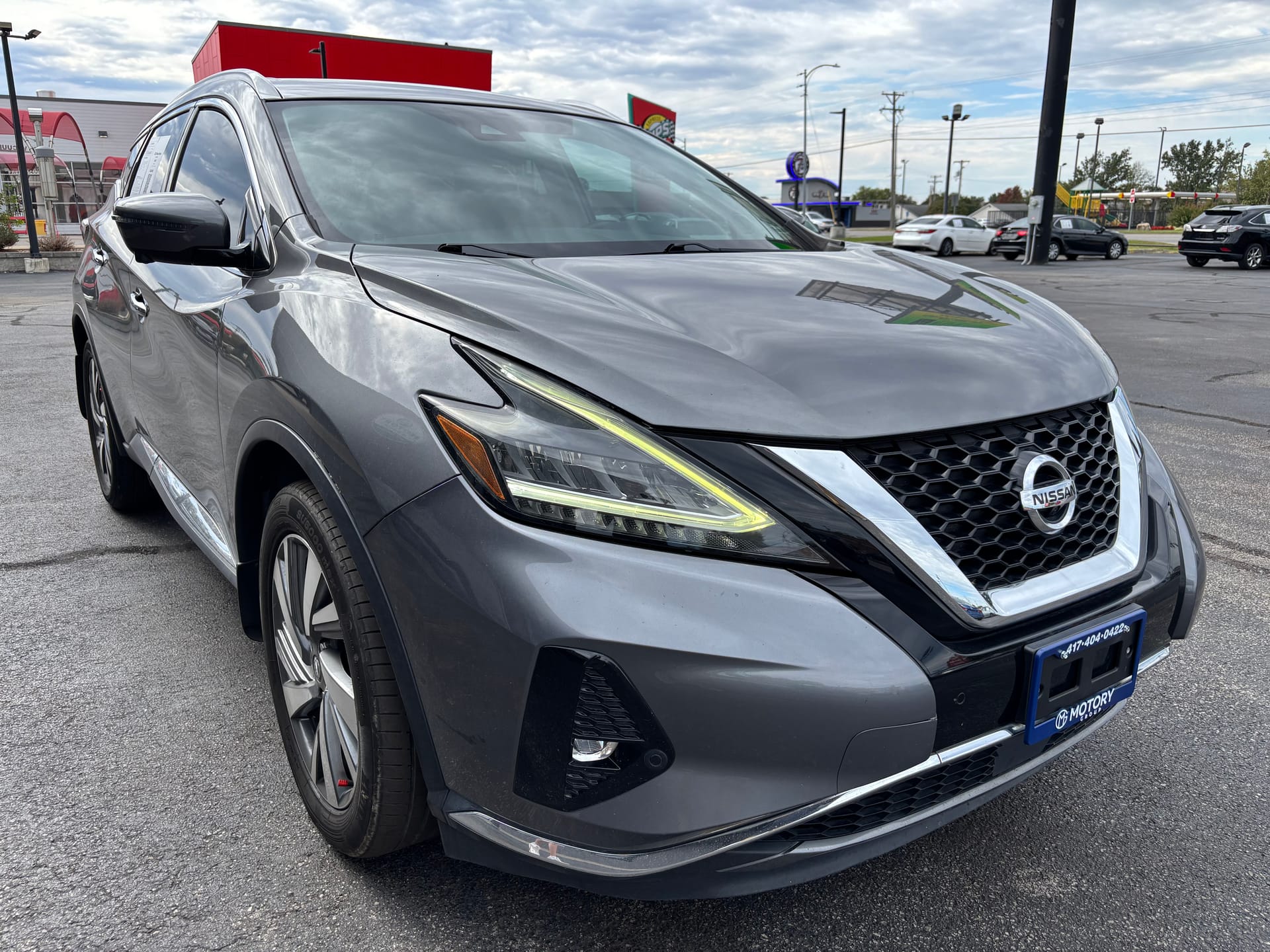 2020 NISSAN ROGUE - Gallery Image