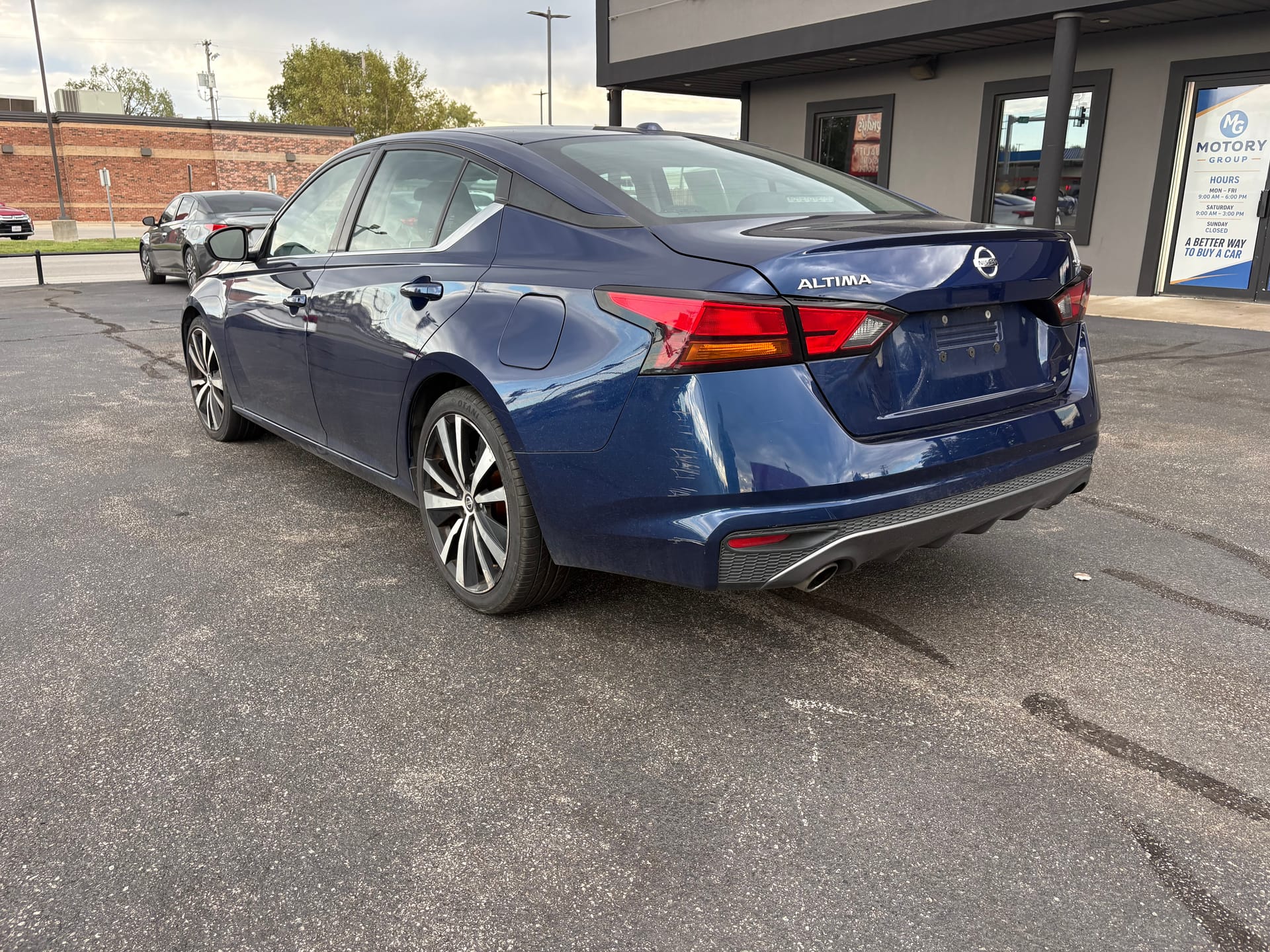 2019 NISSAN ALTIMA - Gallery Image