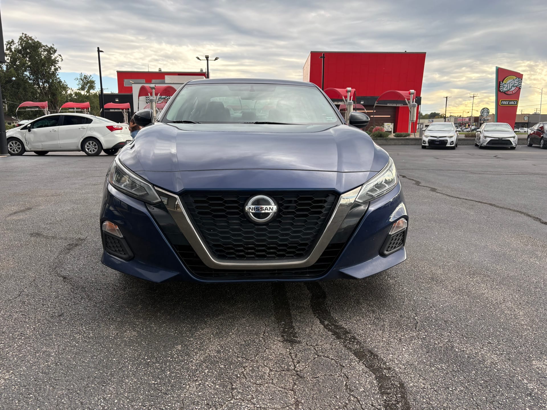 2019 NISSAN ALTIMA - Gallery Image