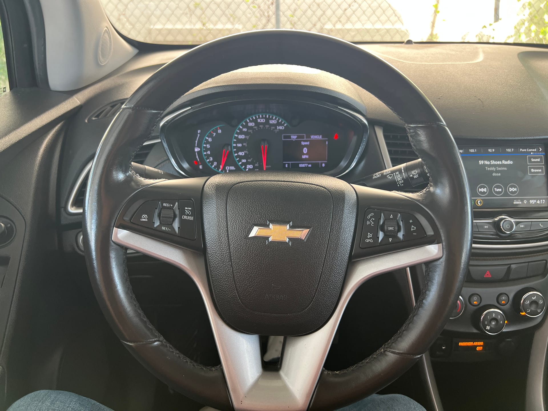 2019 CHEVROLET TRAX - Gallery Image